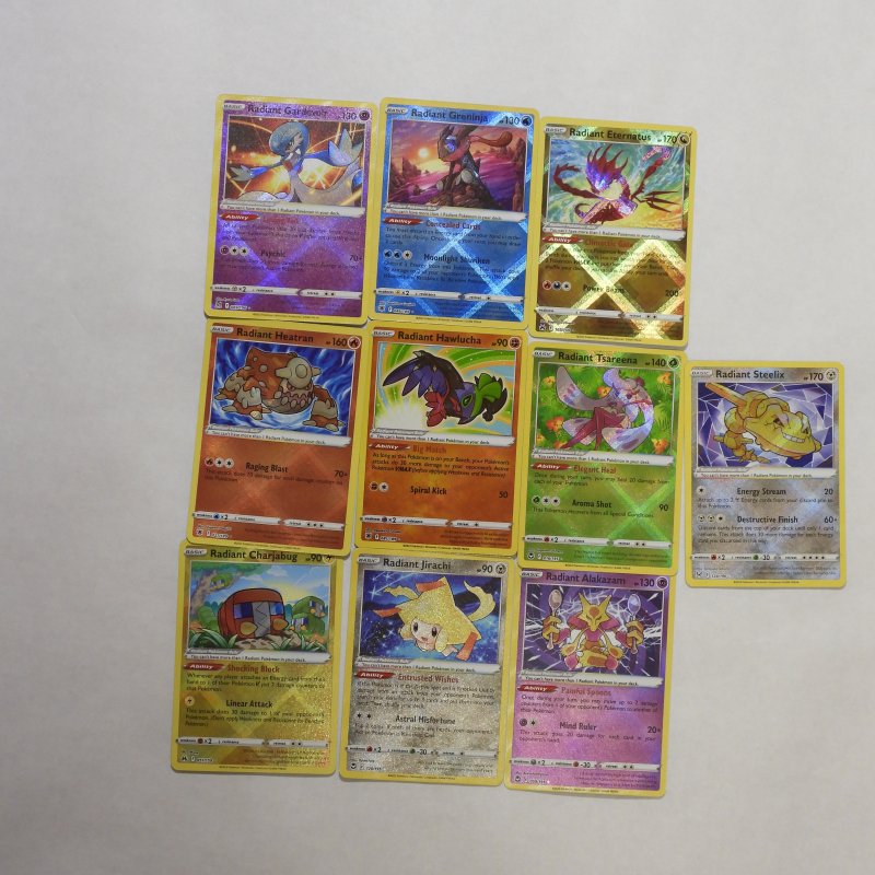 Radiant Bundle (Gardevoir, Greninja, Eternatus, Heatran, Hawlucha, Tsareena, Steelix, Charjabug, Jirachi, Alakazam)