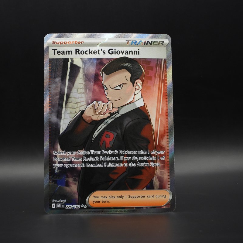 Team Rocket's Giovanni (DRI 225)